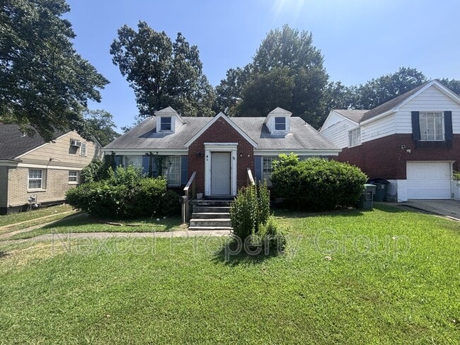 Photo - 4 N Holmes St., House