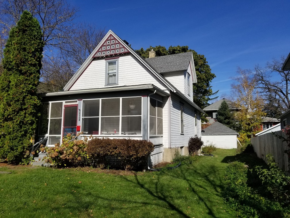 Primary Photo - 1334 Vilas Ave