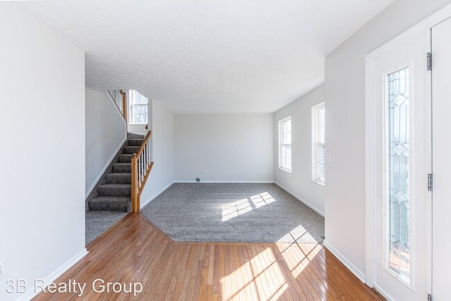 Building Photo - 4 br, 3.5 bath House - 2918 Orchardpark Dr.