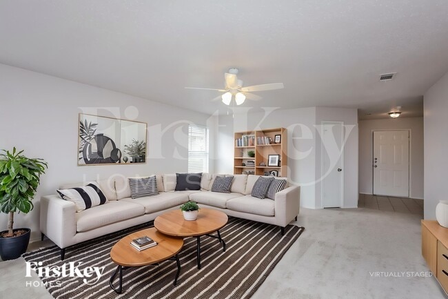 Foto del edificio - 5308 Newcastle Ln
