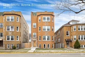 Building Photo - 1536 S Austin Blvd
