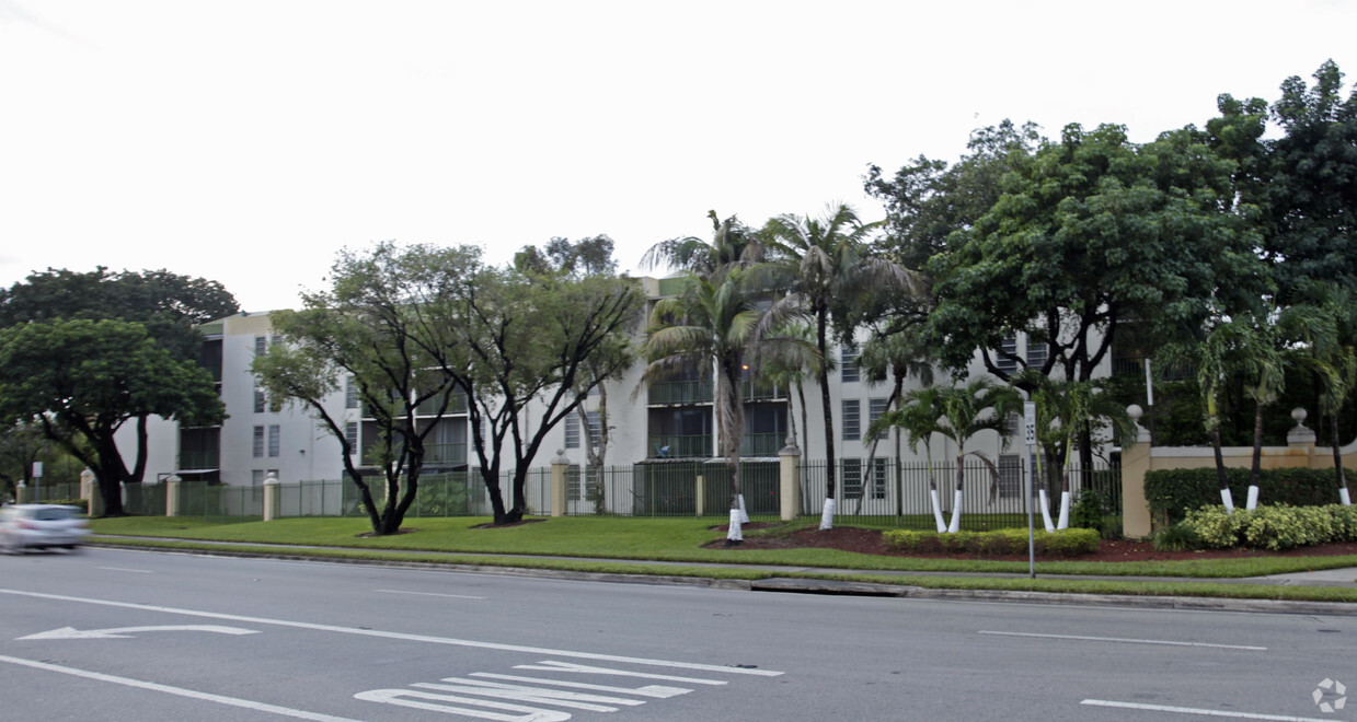 Building Photo - San Marco Apartments