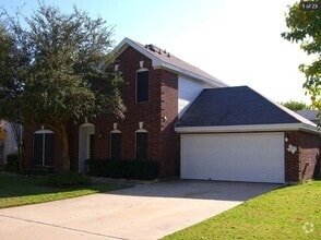 Building Photo - 2205 Wisteria Way
