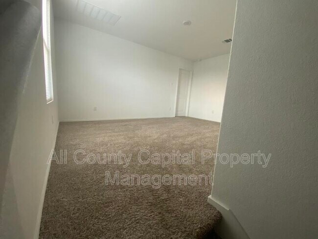 Foto del edificio - 385 Amber Gln