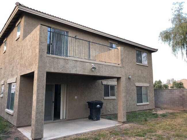 Foto del edificio - 15739 N 172nd Ln