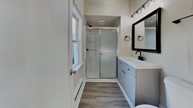 Foto del edificio - 718 S Yakima Ave