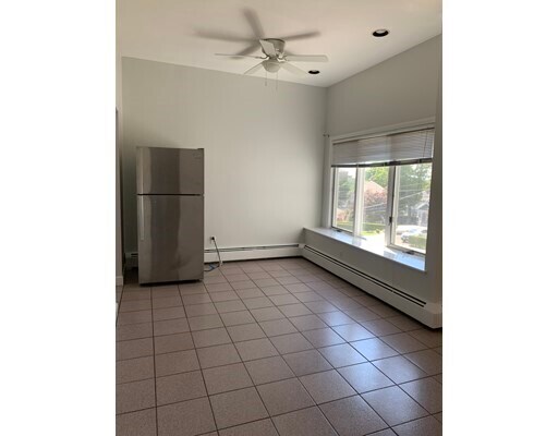 Foto del edificio - 87 Belllevue Rd