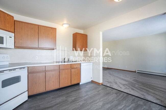 Building Photo - 2914 Earle Ave SW