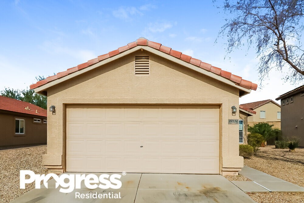 Primary Photo - 22332 W Lasso Ln