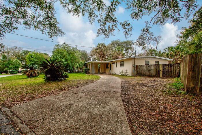 Primary Photo - 2415 Marble Dr