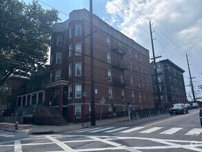 Building Photo - 445 Ogden Ave.