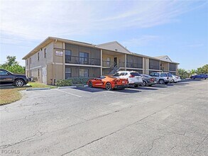 Building Photo - 5331 Summerlin Rd