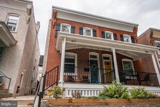 Building Photo - 417 Vanderslice St