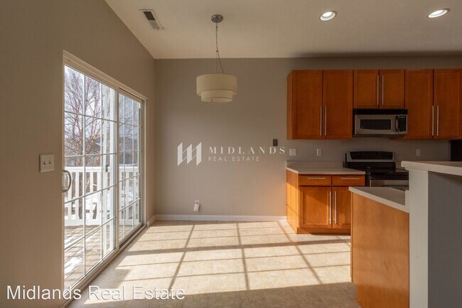 Building Photo - 14202 Tregaron Ridge Ave