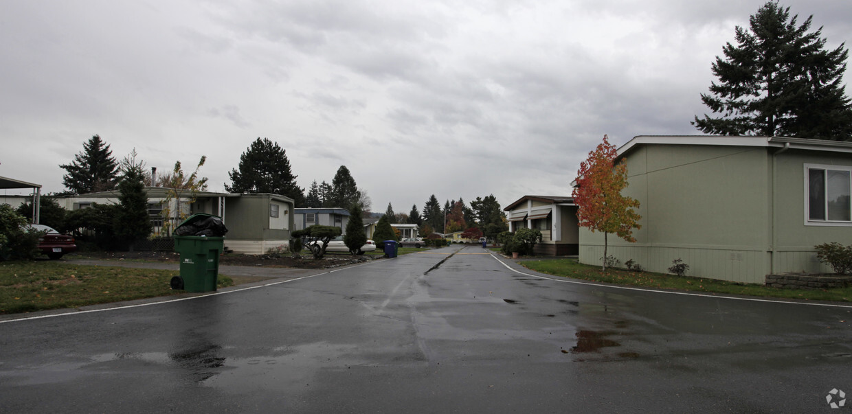 Building Photo - Riverbend Mobile Home Park