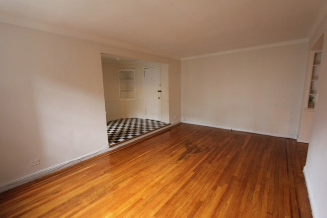 Building Photo - 9934 67th Rd