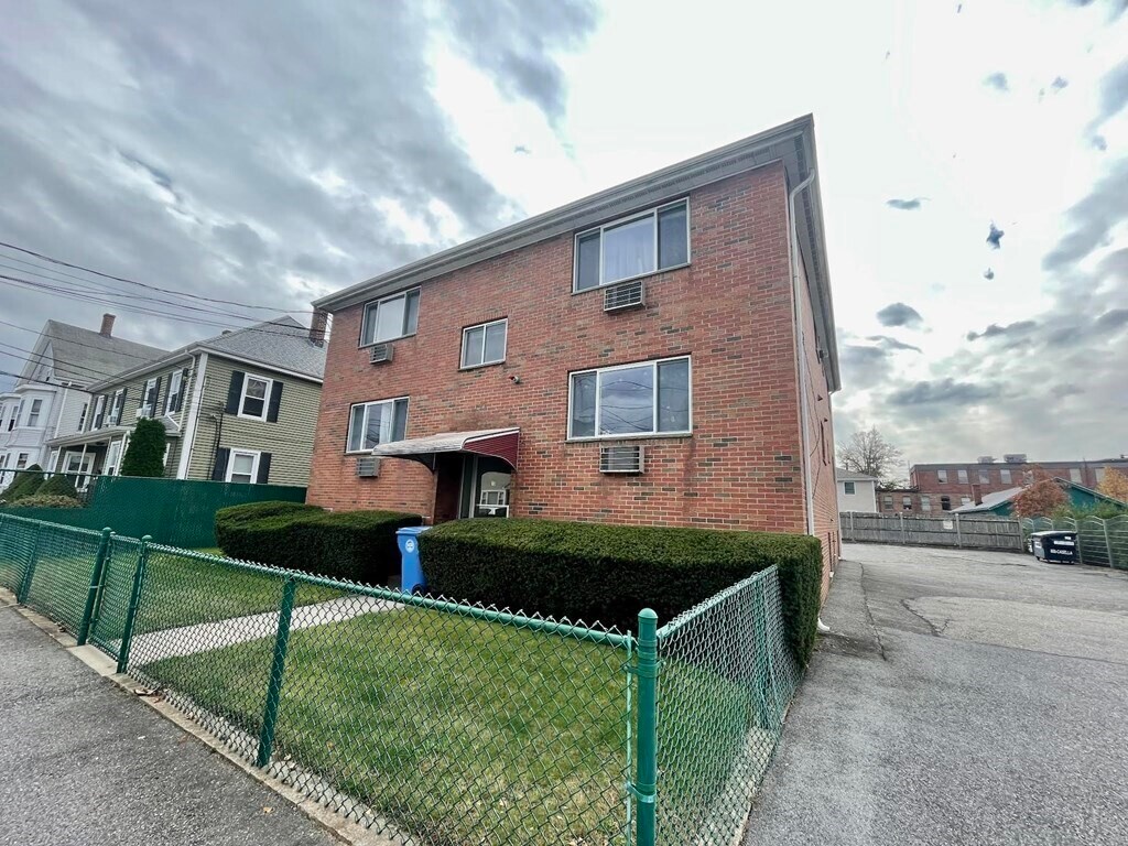 Foto principal - 15 Clinton St