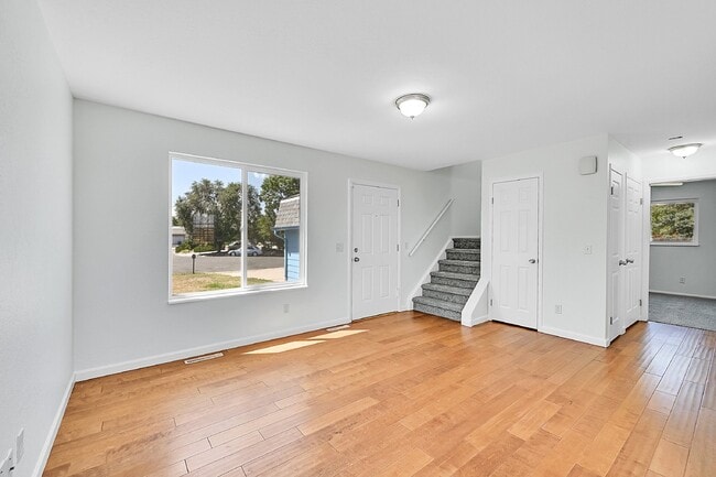 Foto del edificio - $2,495.00, 3 bed, 2 bath located in Westmi...