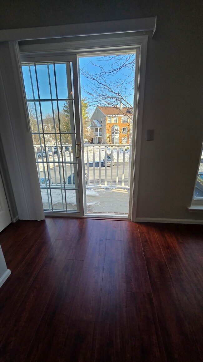 Foto del edificio - 1982 Willings Ln