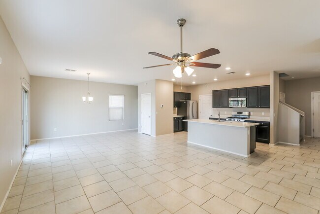 Foto del edificio - 6549 S Calle Diablo Dr