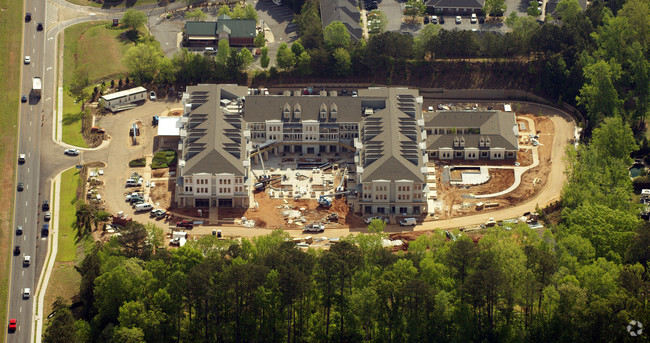 Aerial Photo - Merrill Gardens at Woodstock