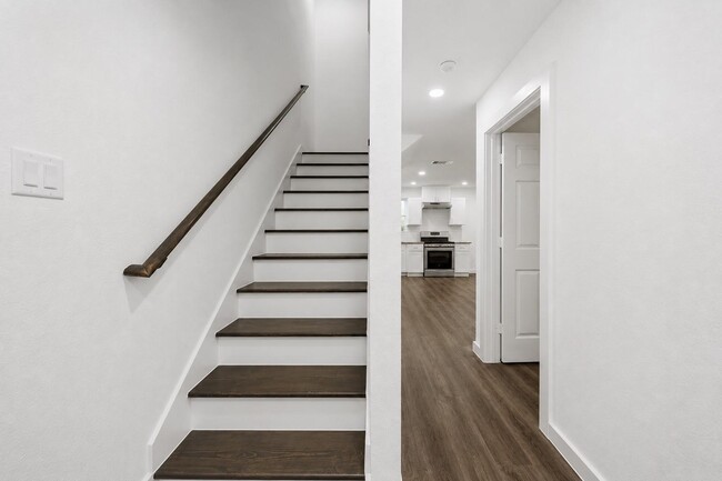 Foto del edificio - 1056 North Ln