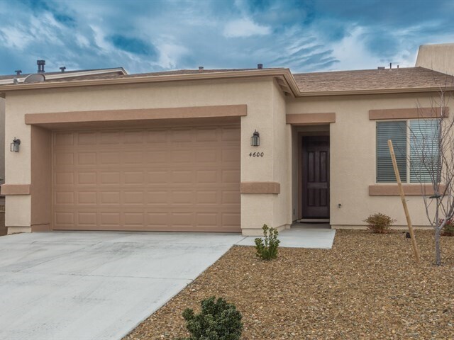 Primary Photo - Three Bedroom Townhouse in Granville