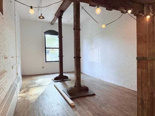 Foto del edificio - 1 bedroom in Brooklyn NY 11231