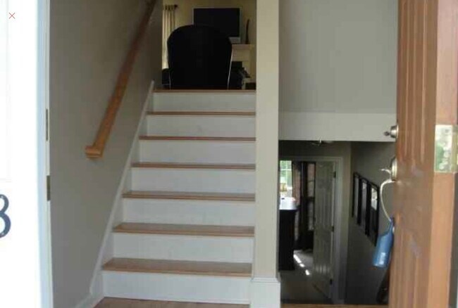 Foto del edificio - 1903 Briar Woods Ln