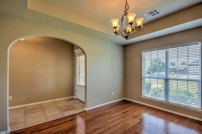 Building Photo - BEAUTIFUL HOME IN PRESTON LAKES