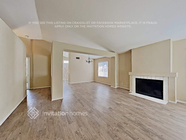 Building Photo - 45362 Zuma Dr