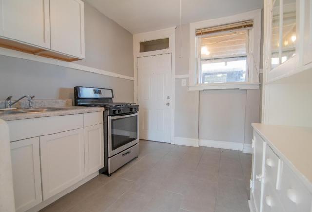 Foto del edificio - 1 bedroom in CHICAGO IL 60645