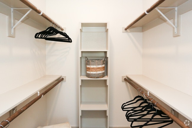 Unit C2 - Altair Tech Ridge