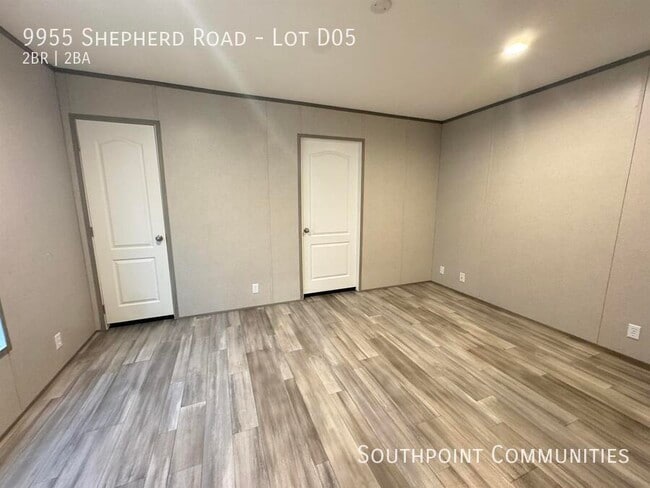 Foto del edificio - 9955 Shepherd Rd