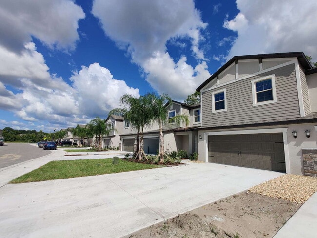 Photo - 23244 Willow Glen Way, Lutz, FL 33549 Townhome