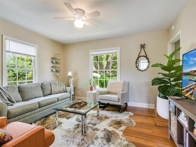 Foto del edificio - 1509 W 29th St