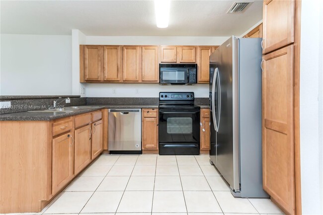 Building Photo - 3022 SW 129th Terrace