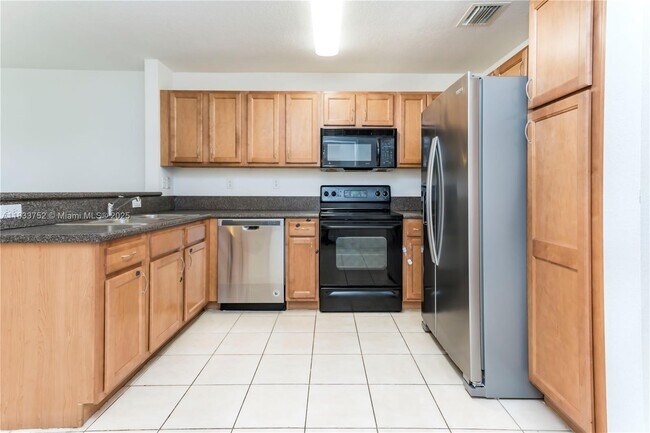 Foto del edificio - 3022 SW 129th Terrace