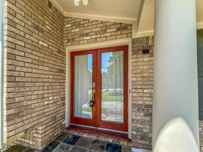 Foto del edificio - Spacious 3 BR/2 BA Duplex in Austell!