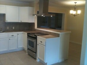 Building Photo - 9953 Joor Rd