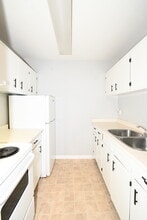 Building Photo - 4280 Quentin Ave