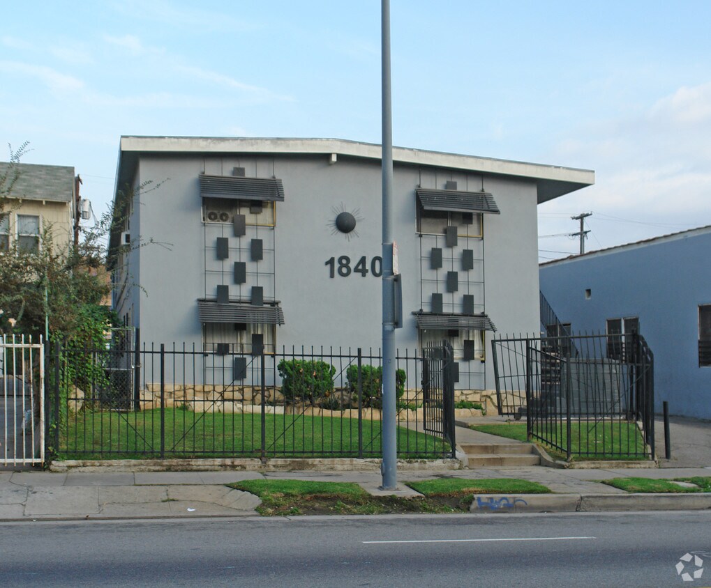 Foto del edificio - 1840 Arlington Ave