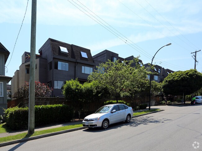 Mapleview Place