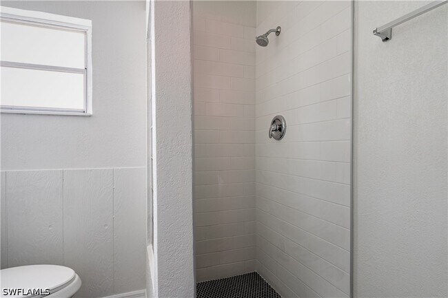 Foto del edificio - 2352 Sunnyview Dr