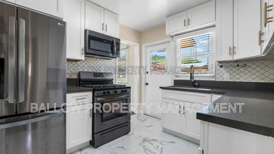 455 Smith Ave