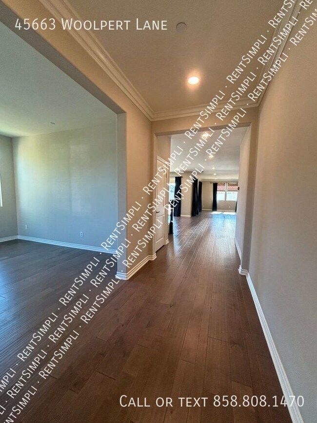 Building Photo - 45663 Woolpert Ln