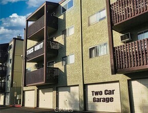 Building Photo - 5830 Benner St