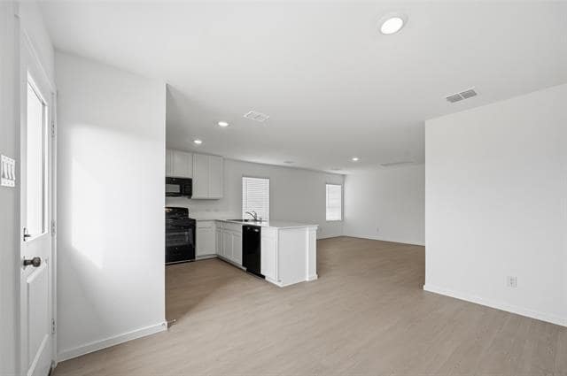 Foto del edificio - 7709 Rutherford Ln