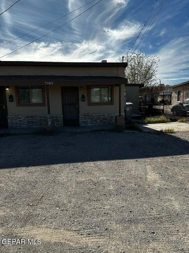 Building Photo - 7182 Ponce Dr