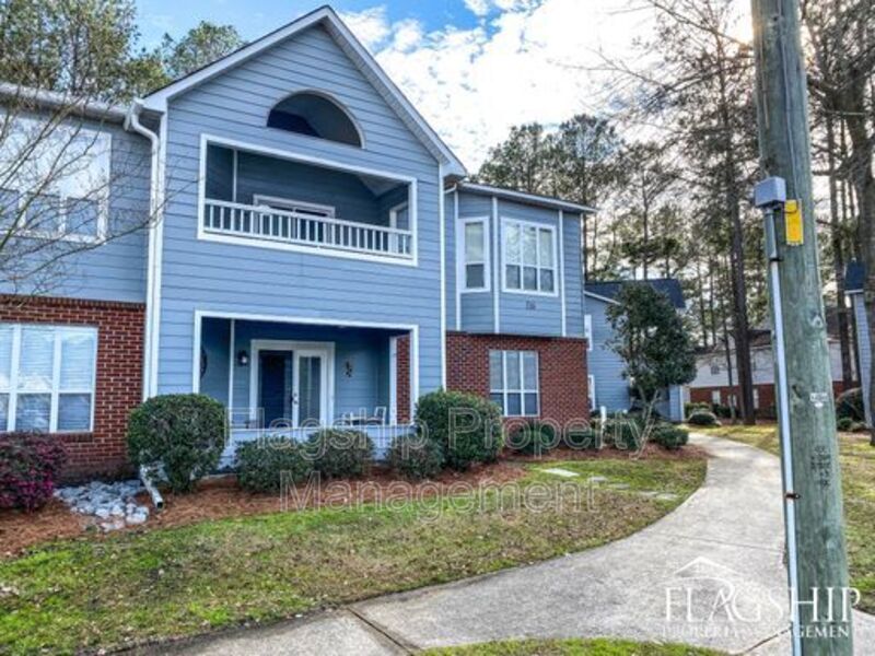 Primary Photo - 116 Breezewood Dr